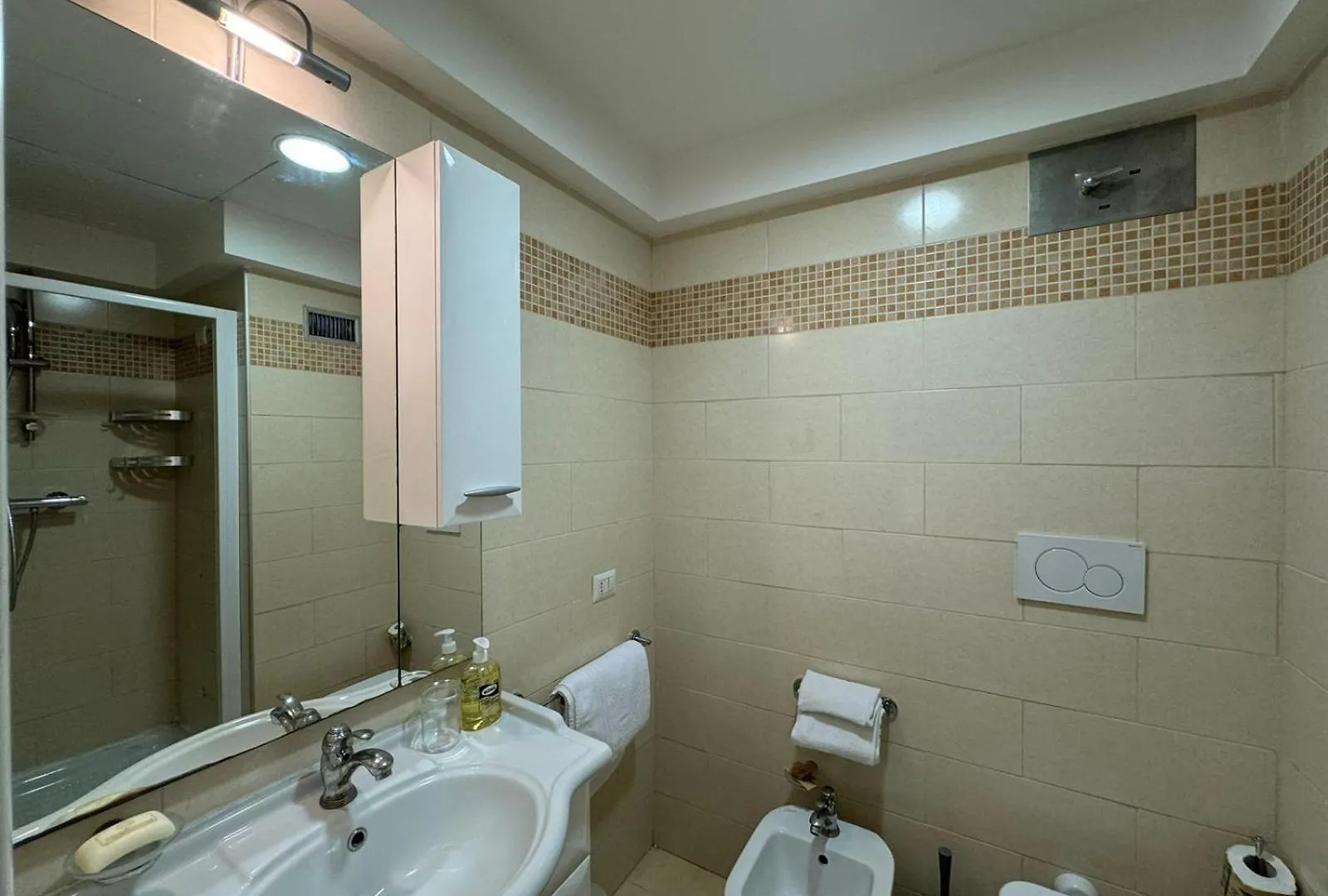 San Giovanni'S Cozy Apartment Rome Italy